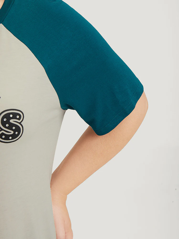 Letter Print Rhinestone Raglan Sleeve Two Tone T-shirt - Image 9