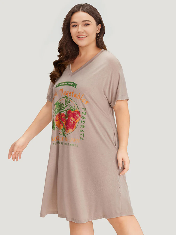 Supersoft Essentials Letter & Vegetable Graphic Pocket Batwing Sleeve Dress - Image 3