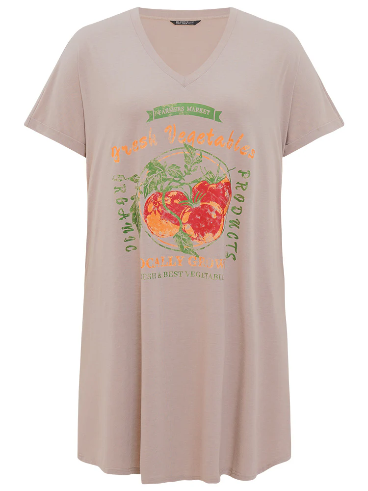 Supersoft Essentials Letter & Vegetable Graphic Pocket Batwing Sleeve Dress - Image 8
