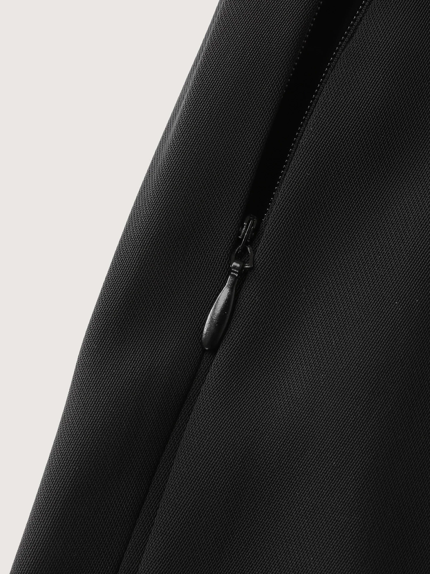 Lotus Leaf Hem Flared Hem Pants - Image 7