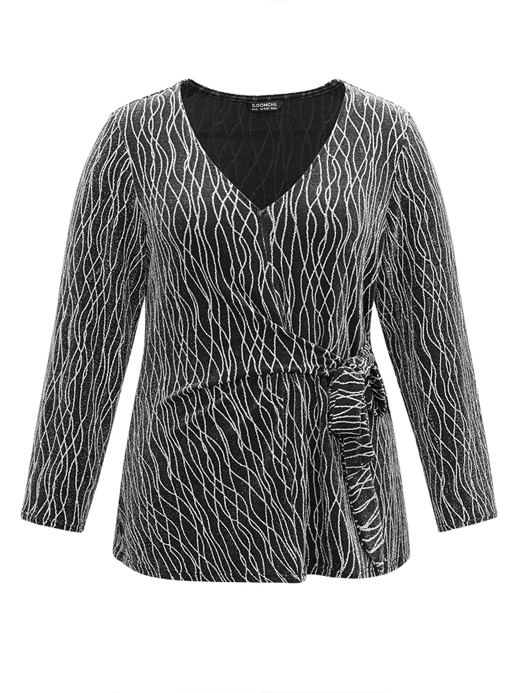 Lurex Geo Bowknot Front T-shirt - Image 7