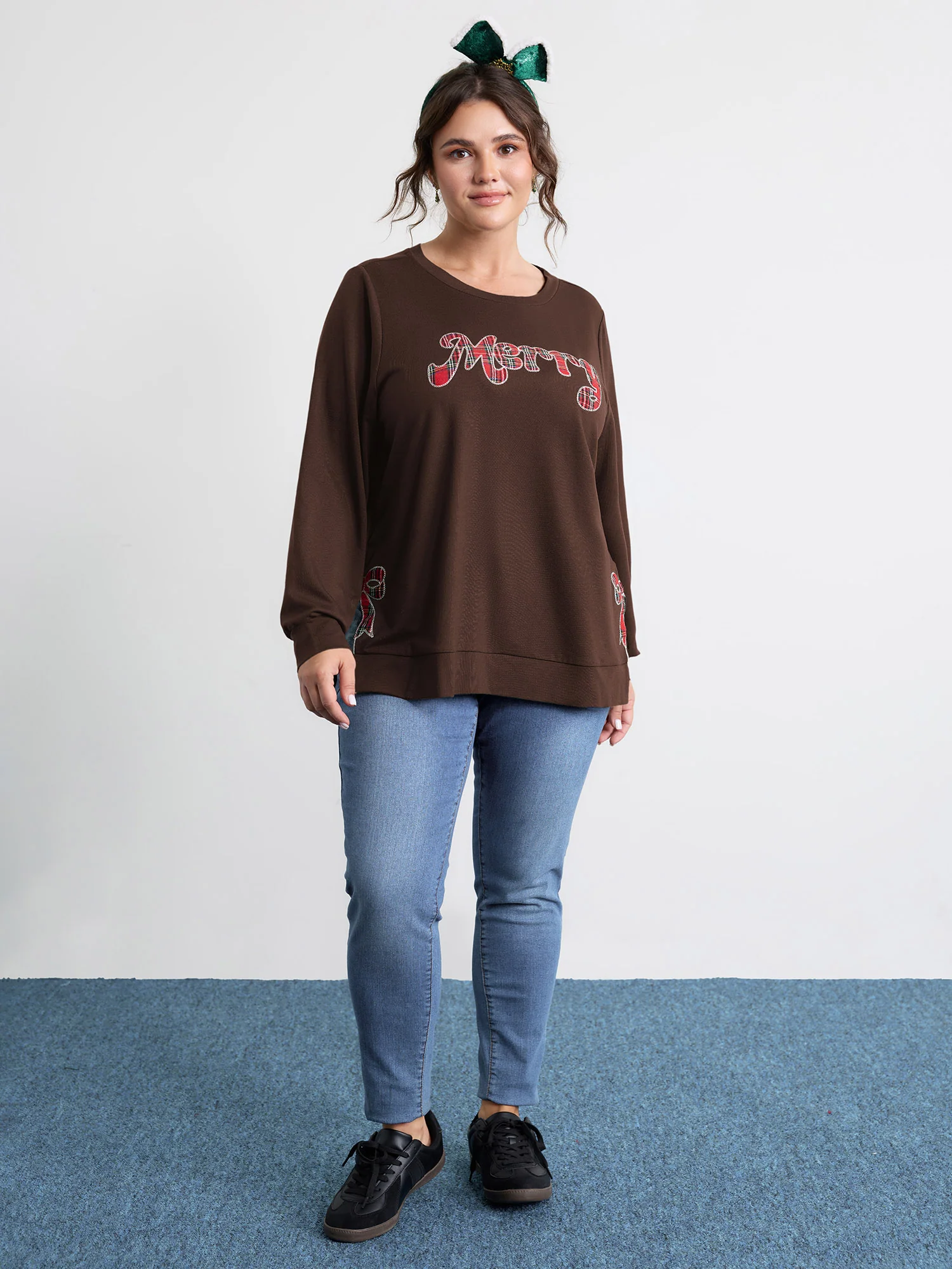 Merry Applique Embroidery Sweatshirt - Image 30
