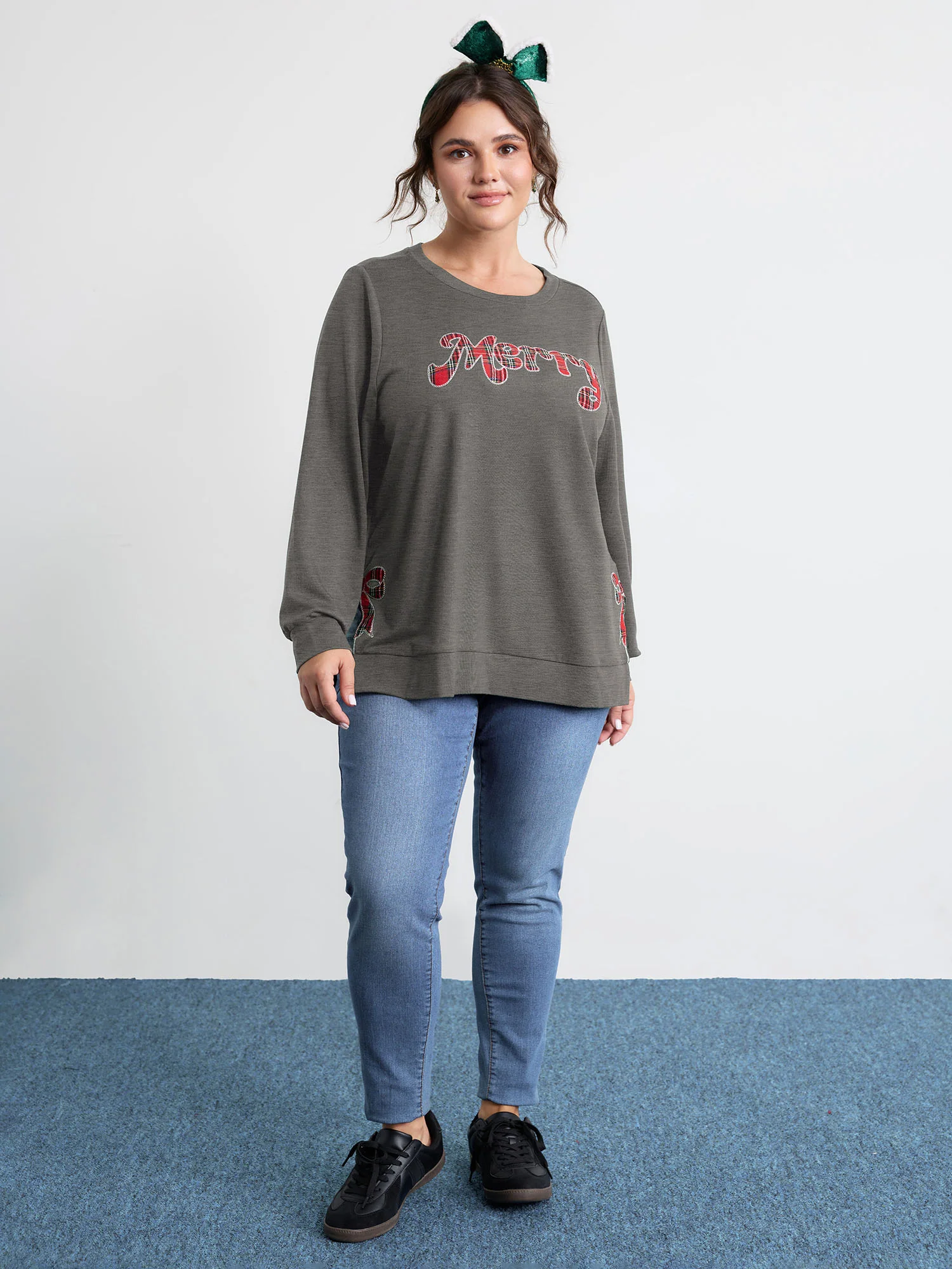 Merry Applique Embroidery Sweatshirt - Image 35