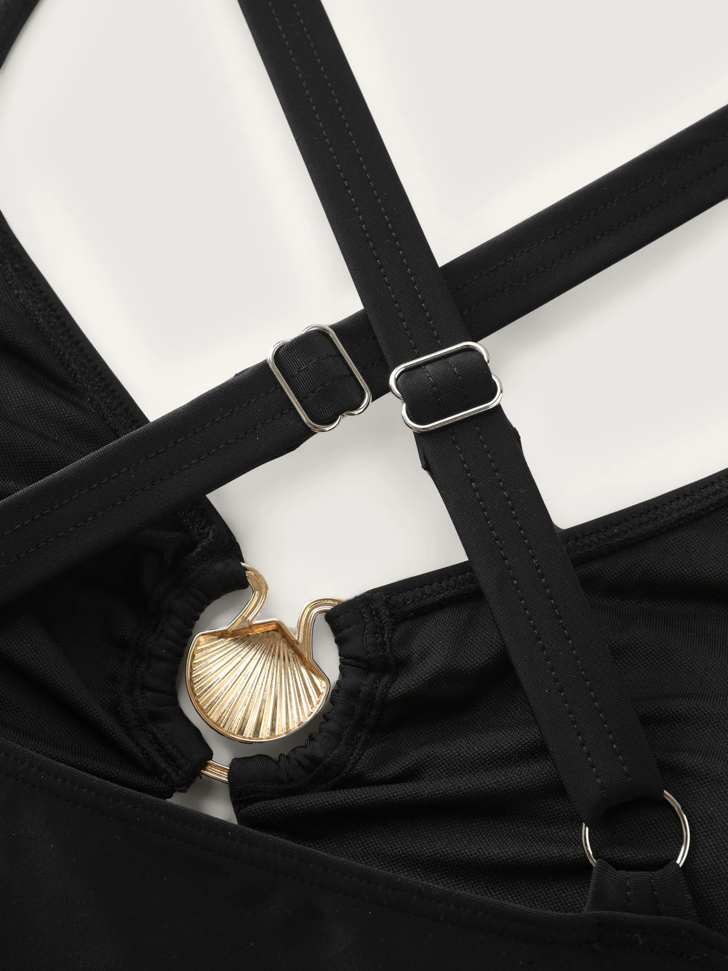 Metal Buckle Ruched Cut-Out Bikini Top - Image 6