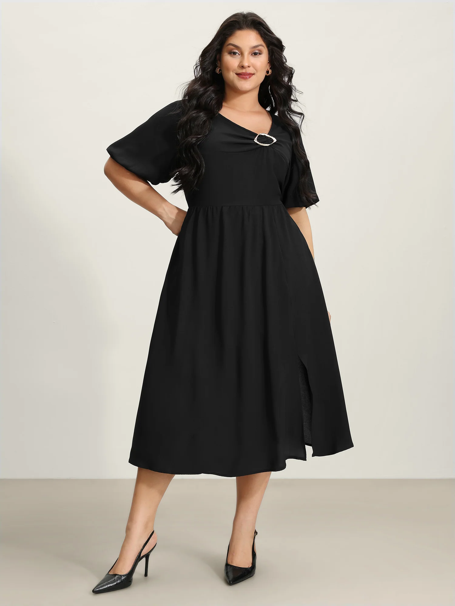 Metal Detail Asymmetrical Neckline Maxi Dress - Image 3