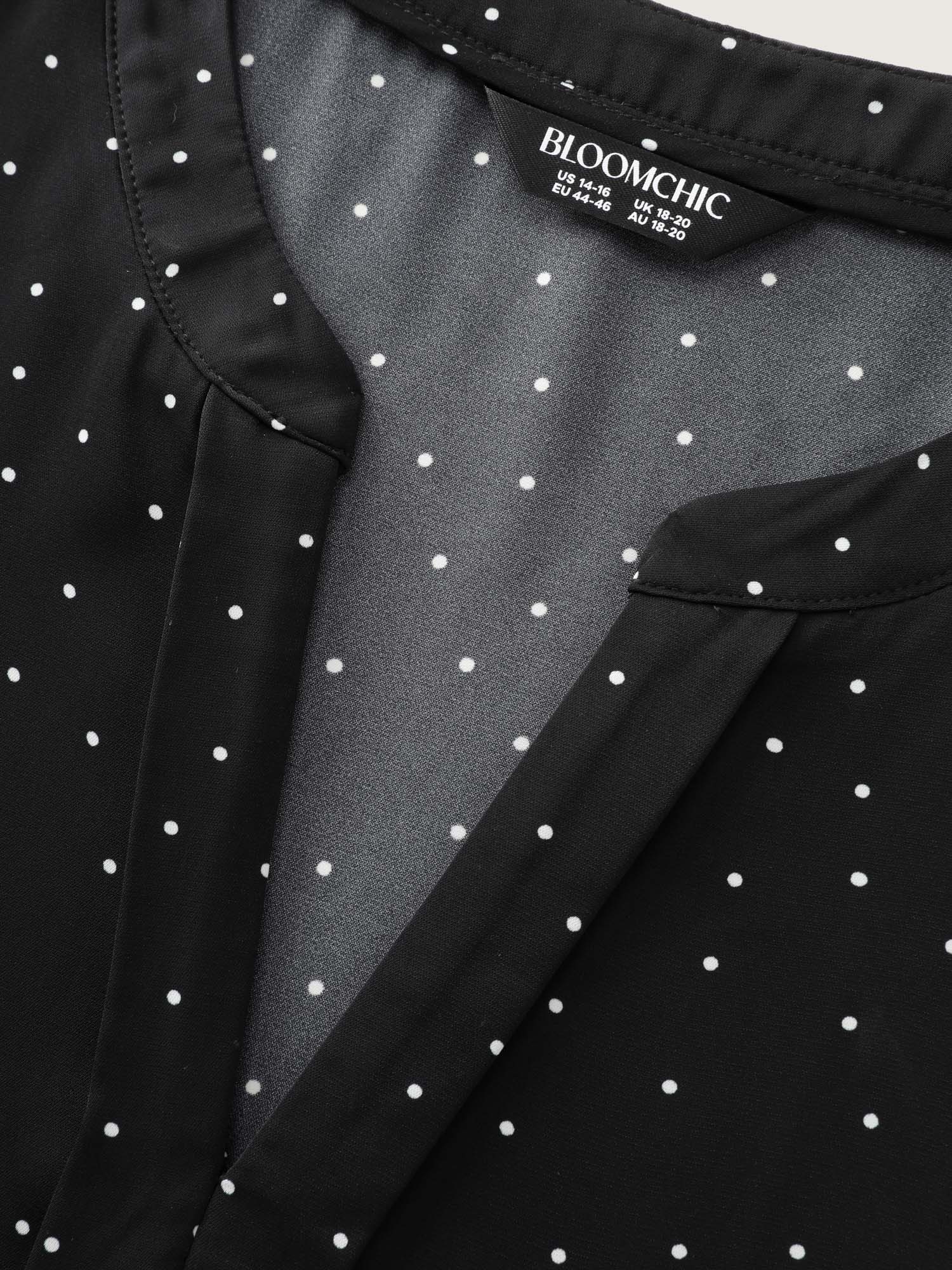 Micro Dots Charm Pleated Blouse - Image 5