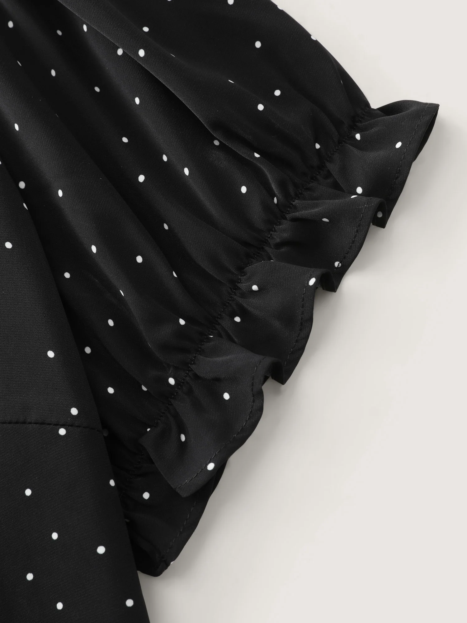 Micro Dots Charm Pleated Blouse - Image 6