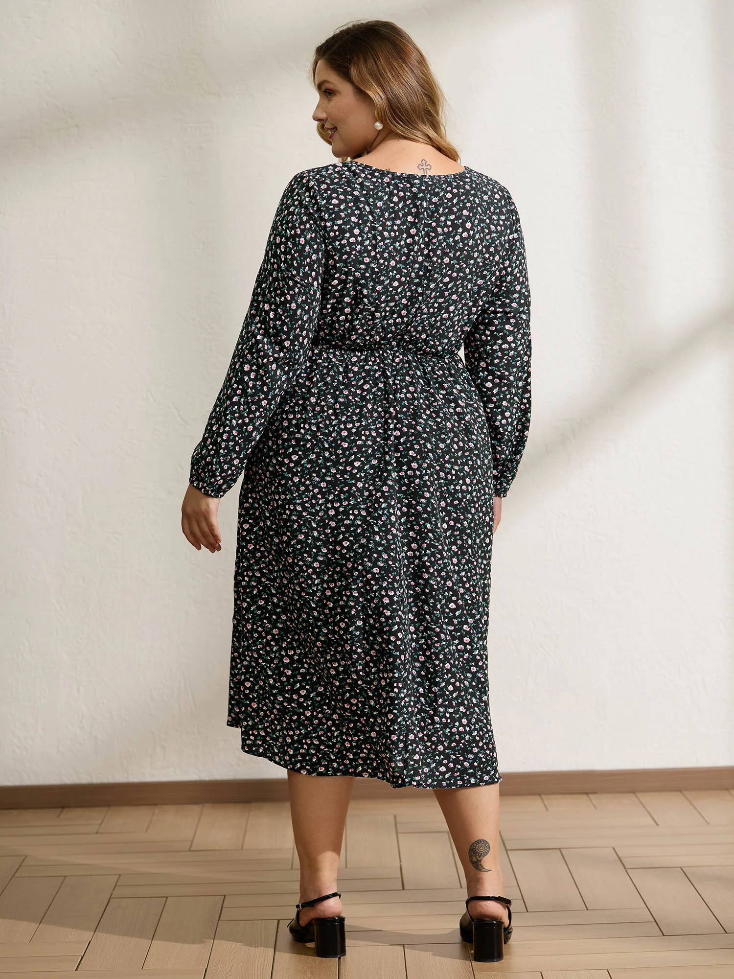 Micro Floral Print Adjustable Drawstring Maxi Dress - Image 4