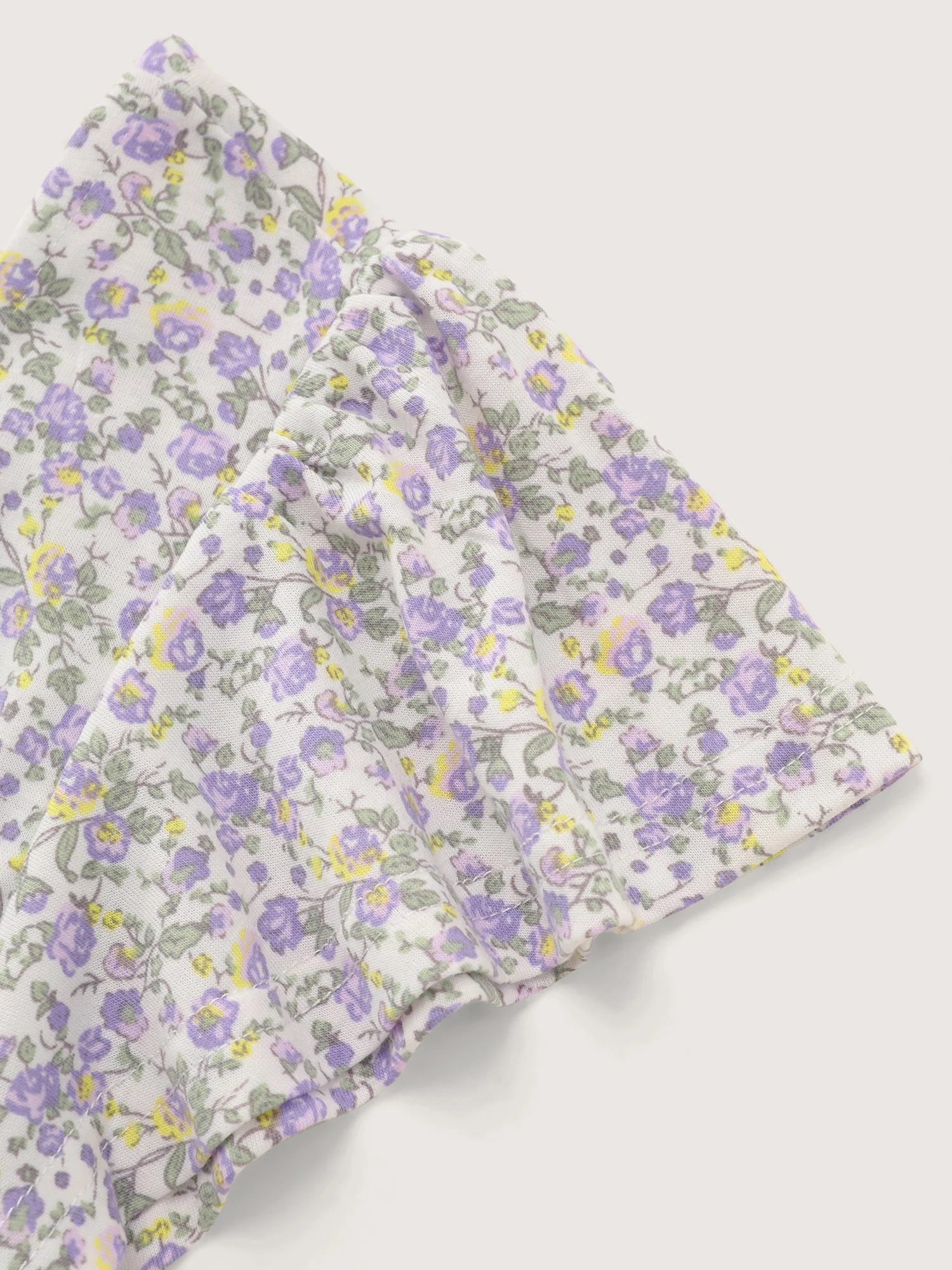 Micro Floral Print Shirred Neckline Knit Top - Image 6