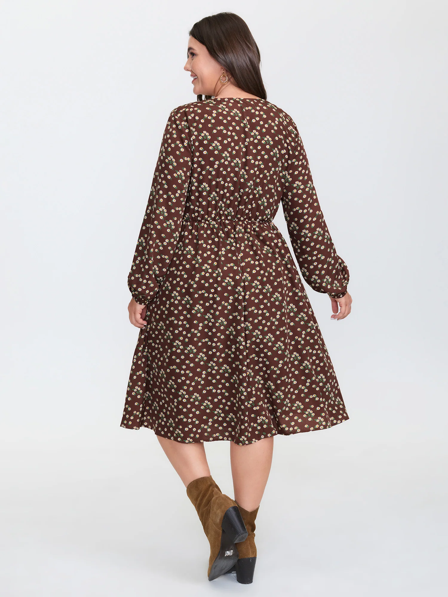 Micro Floral Print Shirred Pockets Midi Dress - Image 4