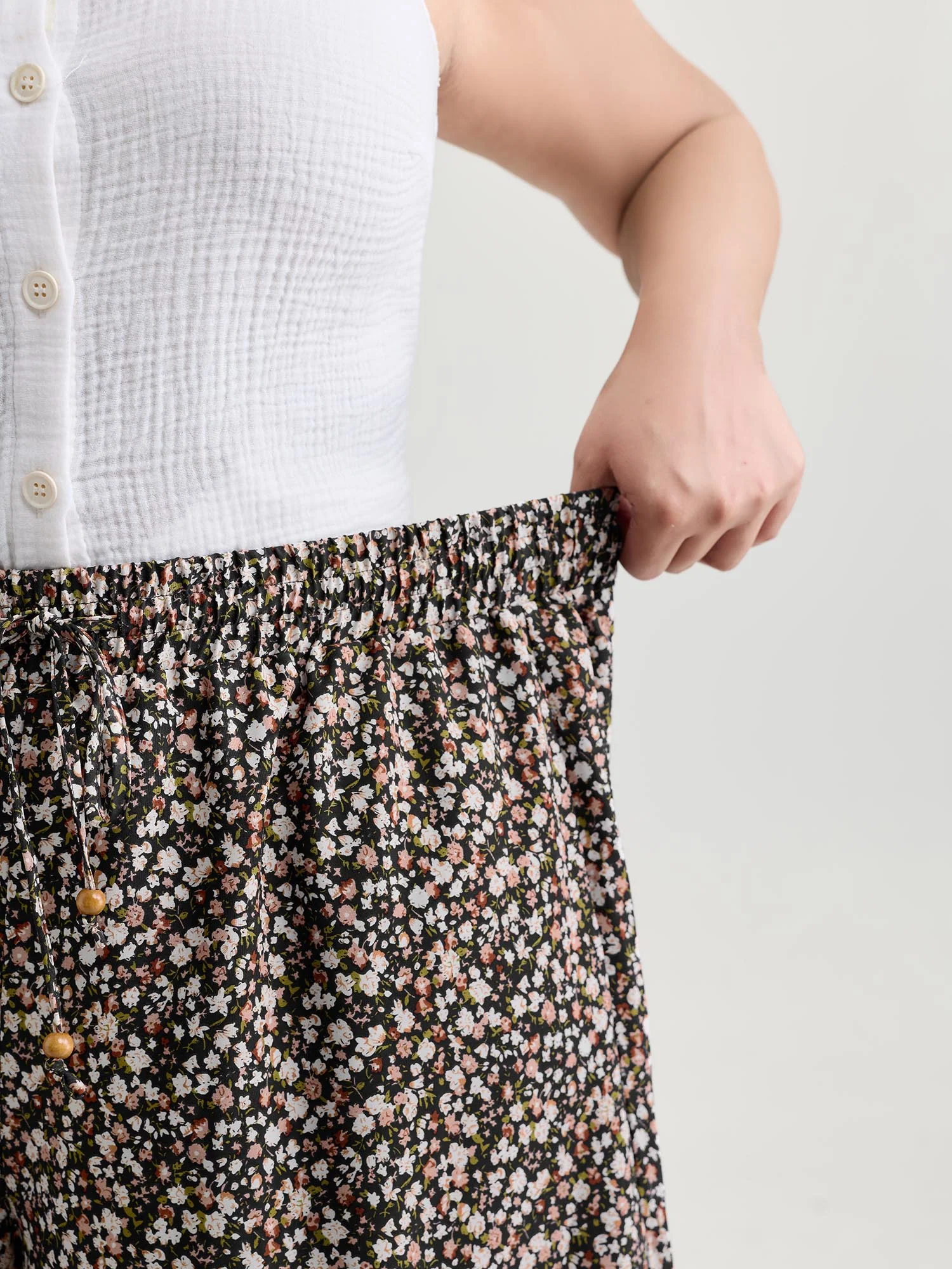 Micro Floral Print Wide Waistband Pants - Image 12