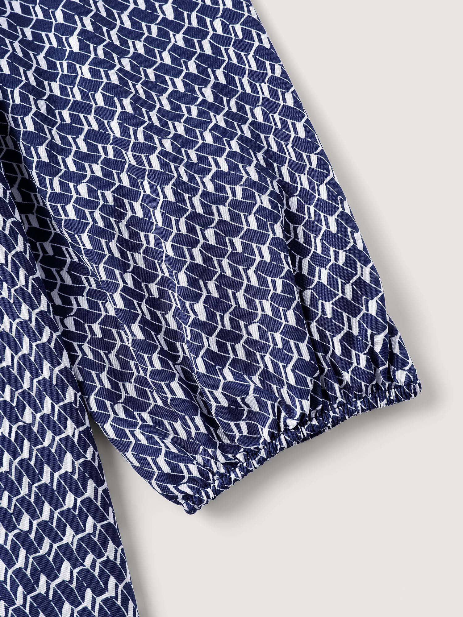 Micro Geometric Print Waist-Tie Maxi Dress - Image 6