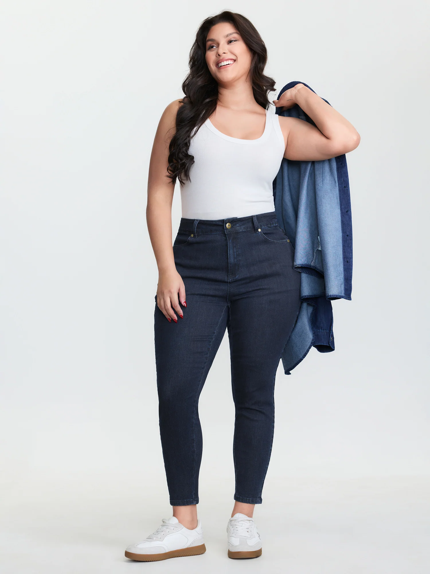 Curve Friendly Skinny-Fit Cropped Jeans - Image 2