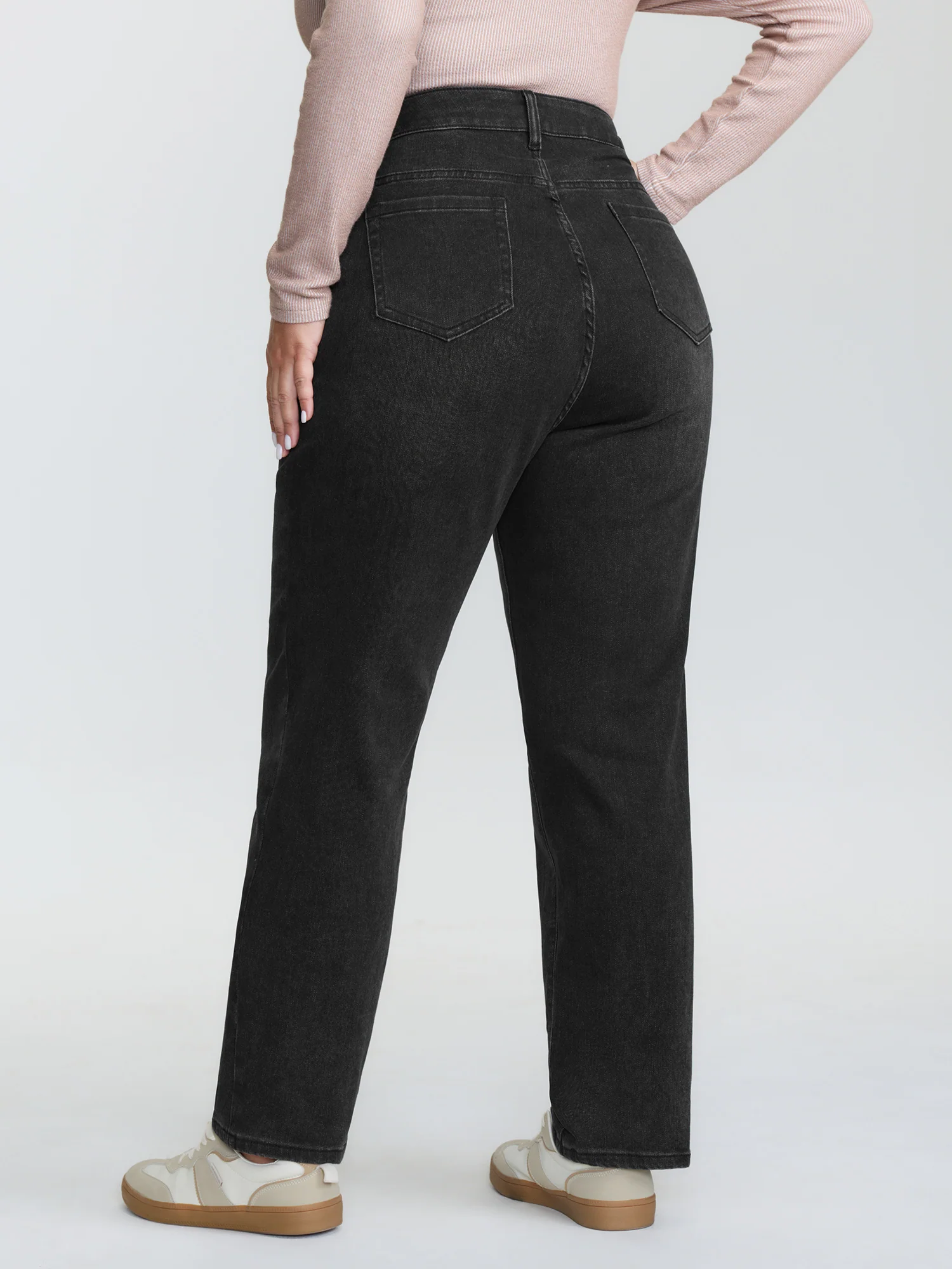 Thigh-Friendly Cropped-Fit Straight-Leg Jeans - Image 4