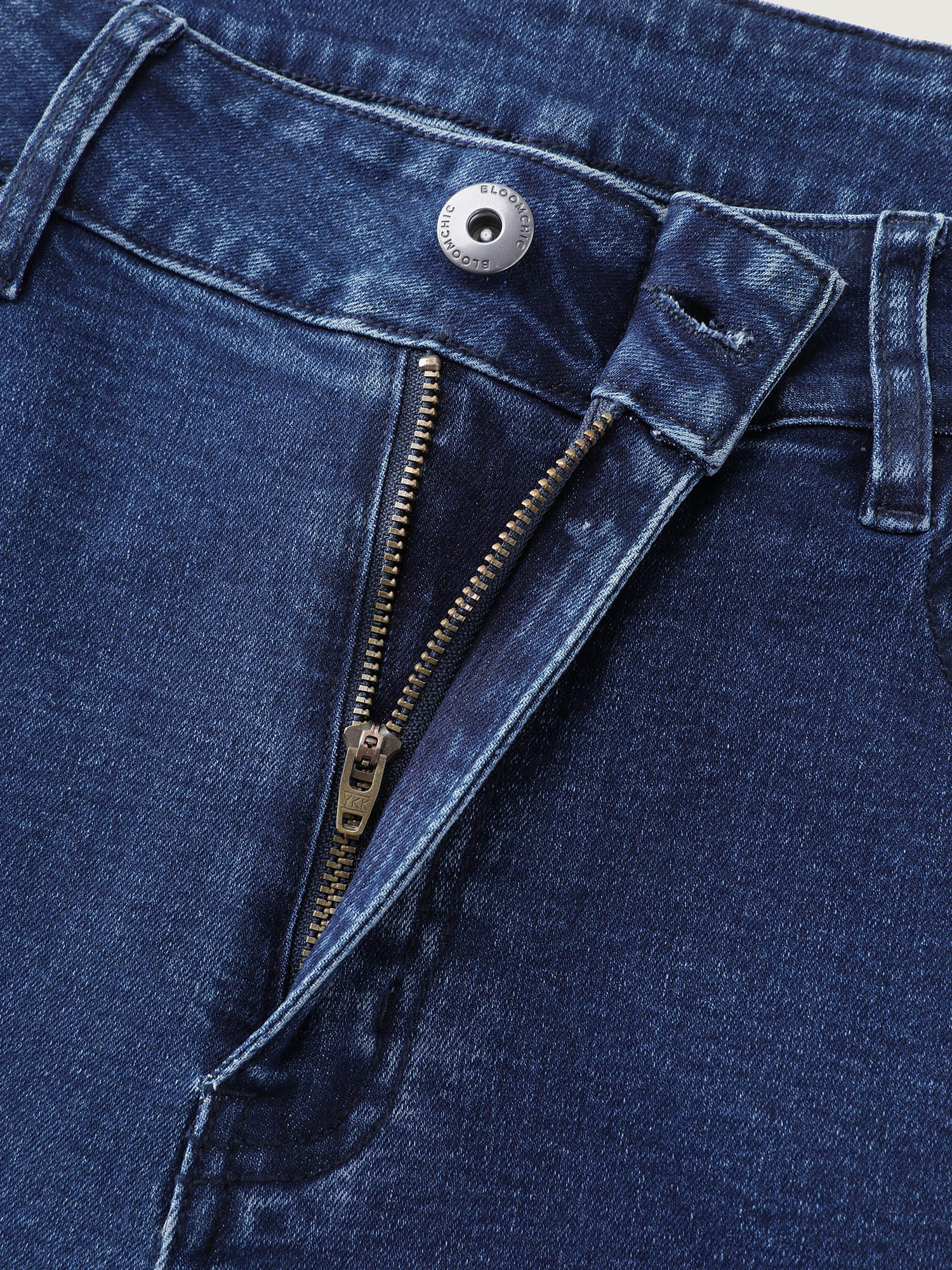 Hip Sculpting High-Rise Flare Jeans - Image 7