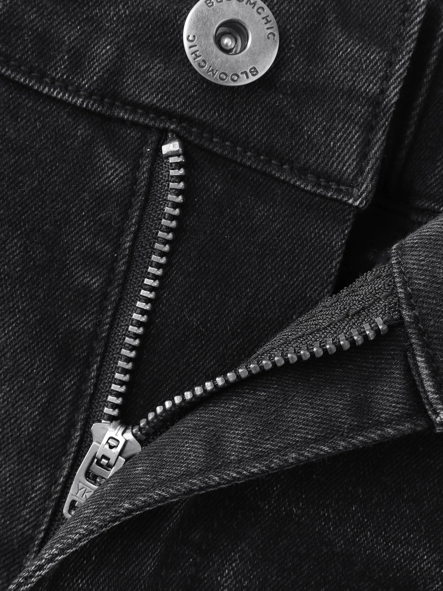 Mid-Rise Wide-Leg Jeans - Image 6