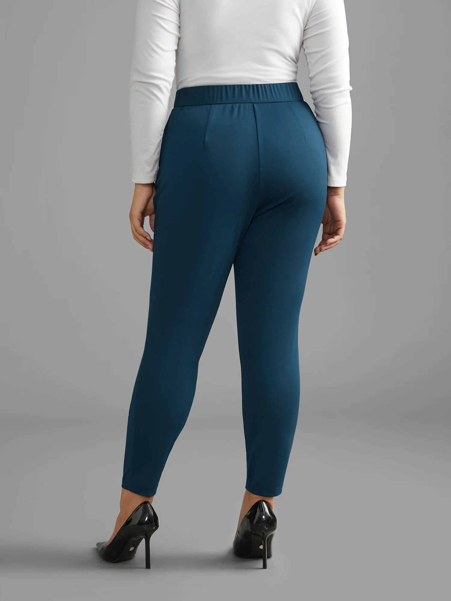 Mid Rise Zipper Detail Skinny Pants - Image 2