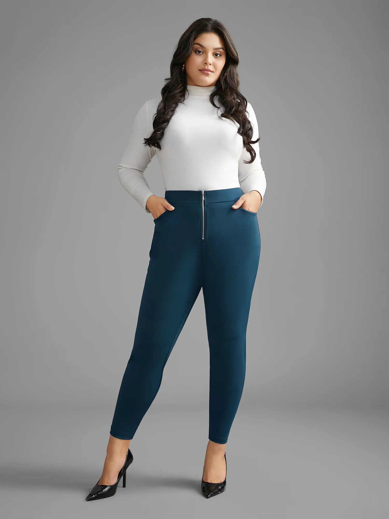 Mid Rise Zipper Detail Skinny Pants - Image 3
