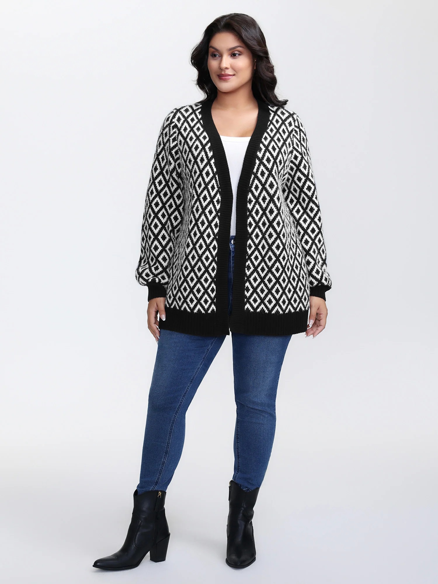 Mink Jacquard Diamond Pattern Knit Cardigan - Image 3