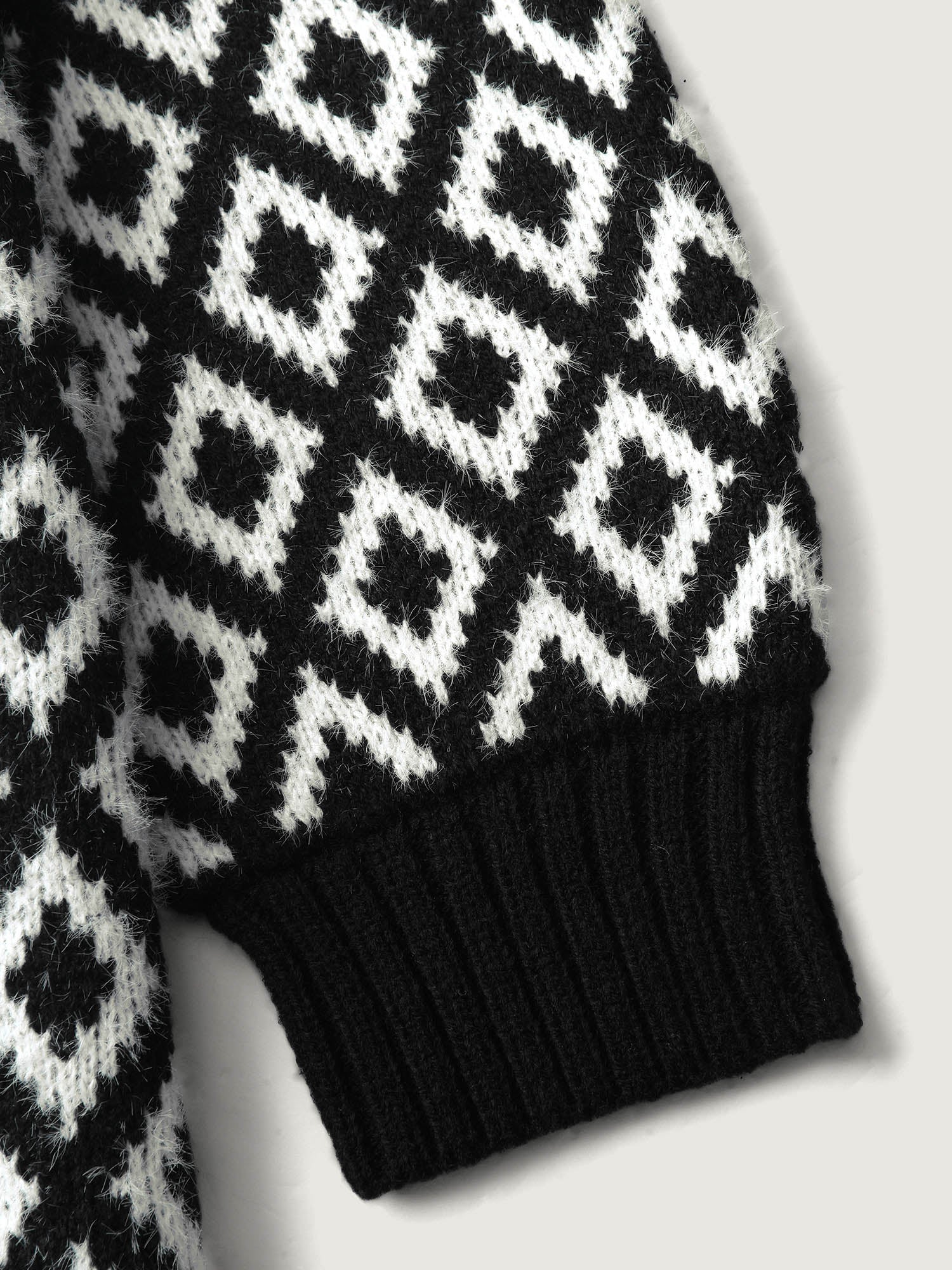 Mink Jacquard Diamond Pattern Knit Cardigan - Image 6