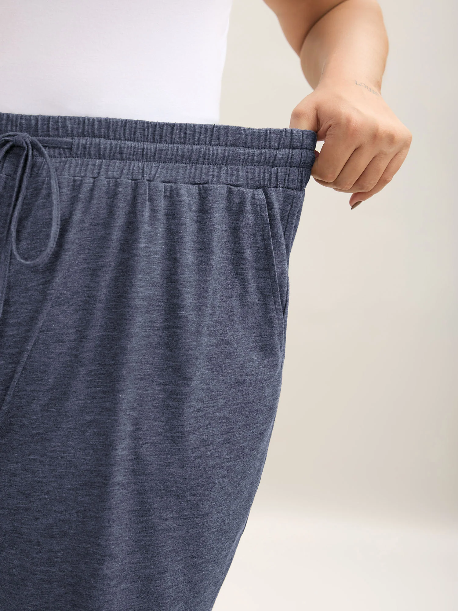 Mixed Color Knit Drawstring Loungewear Bottoms - Image 14