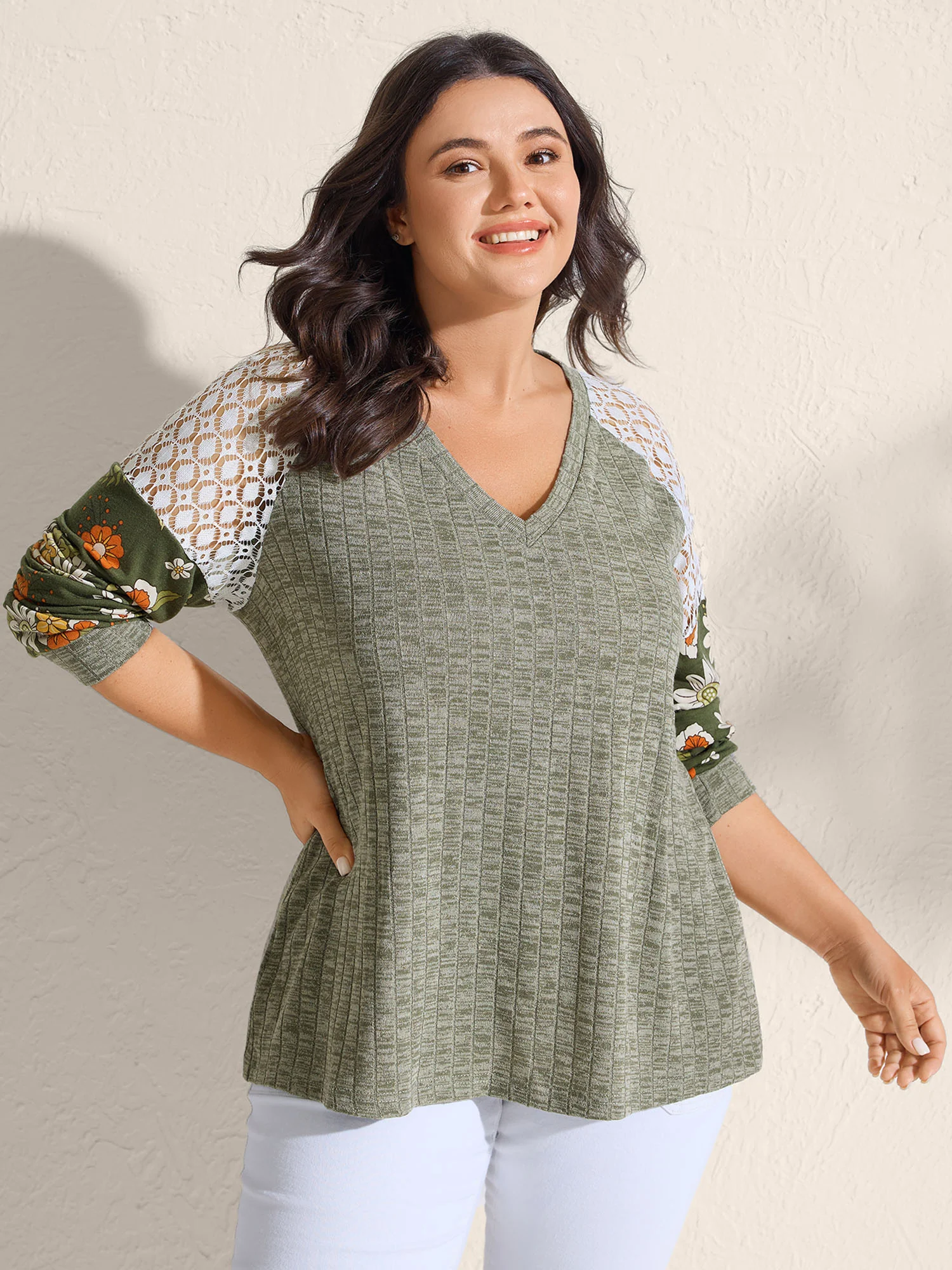 Mixed Floral Print Ribbed V-Neck Sweatshirt - Image 2