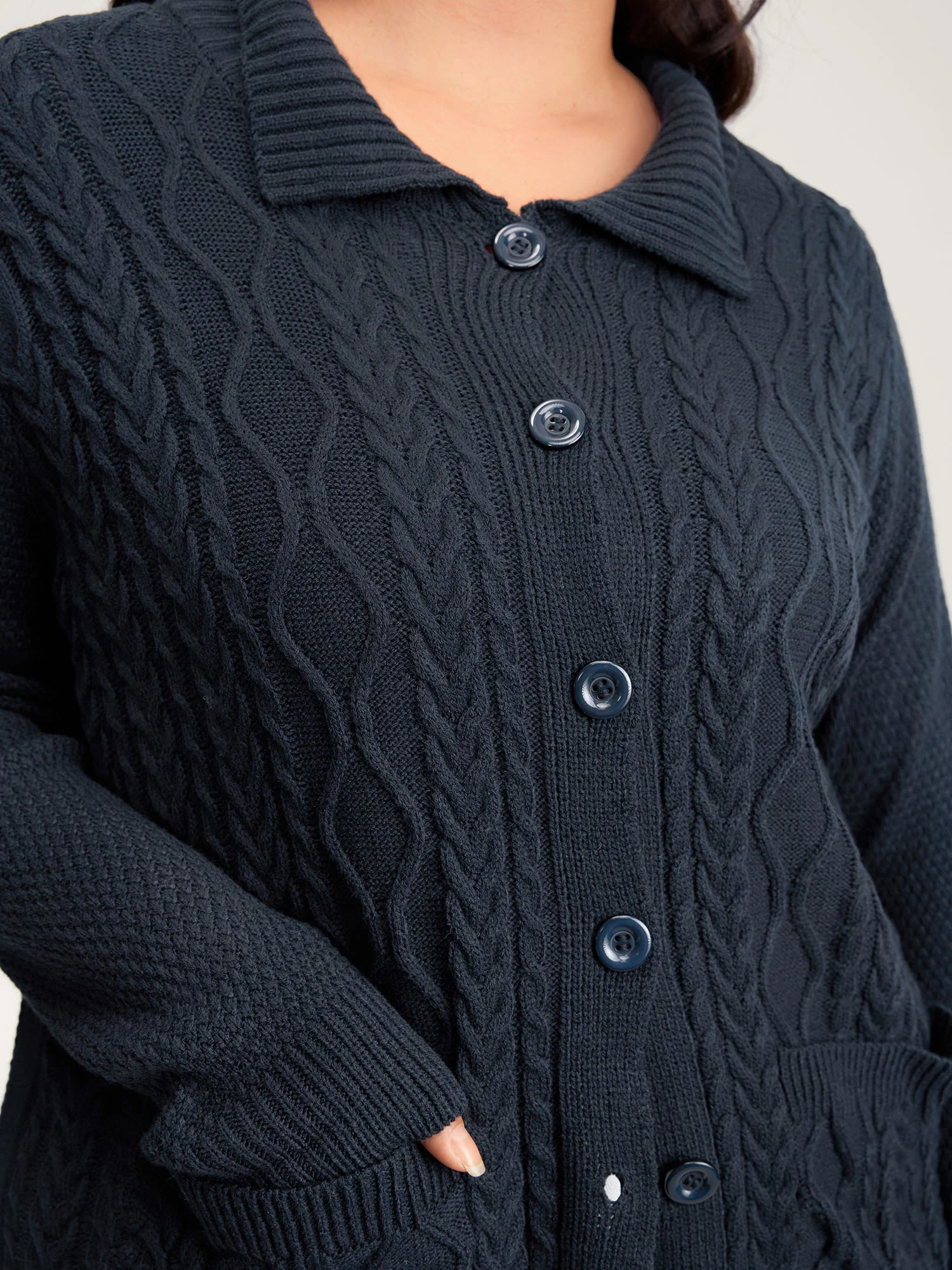 Mixed Texture Cable Stitch Pockets Knit Cardigan - Image 2
