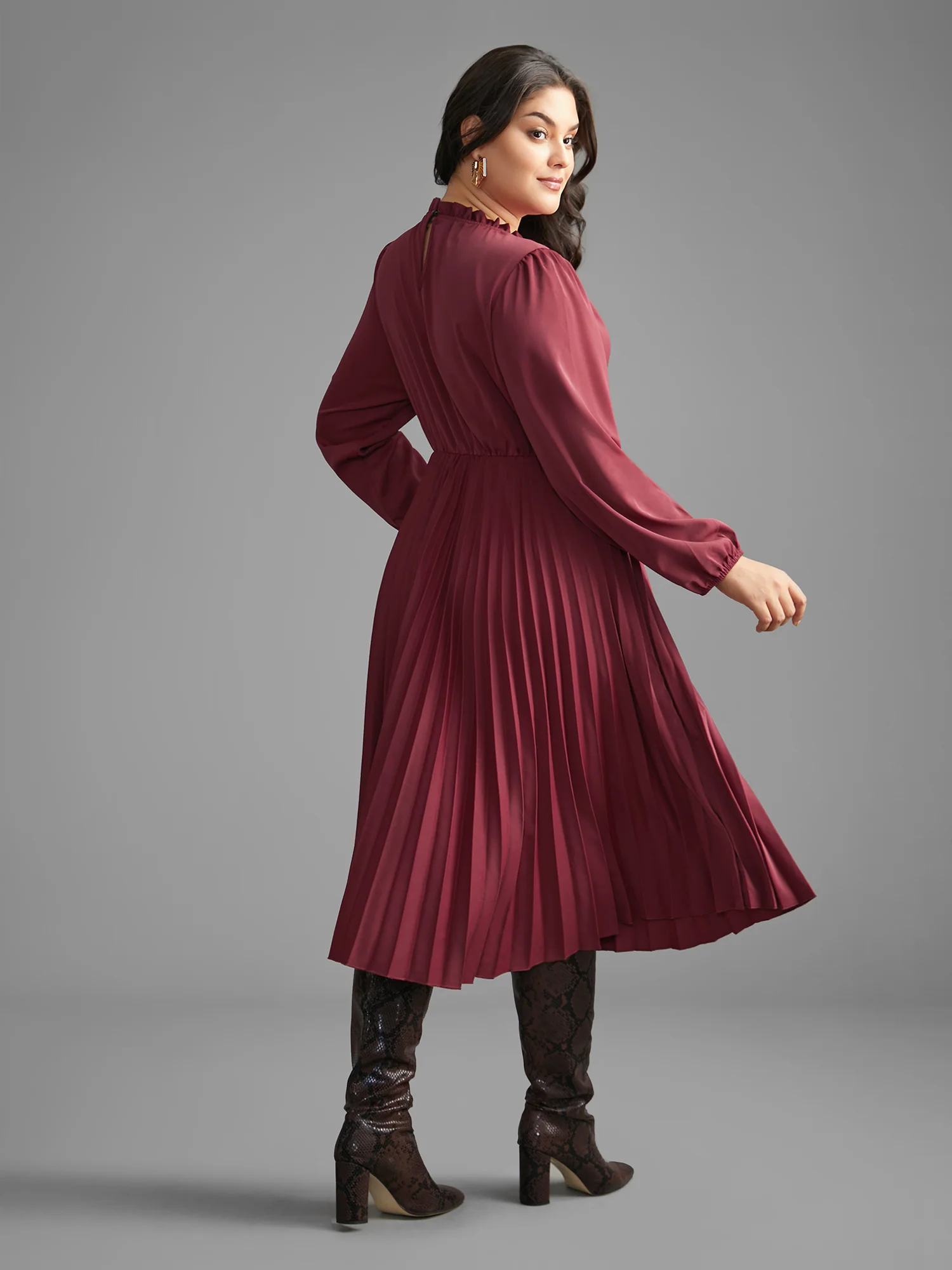 Mock Neck Frill Trim Pleated Dress - Image 4