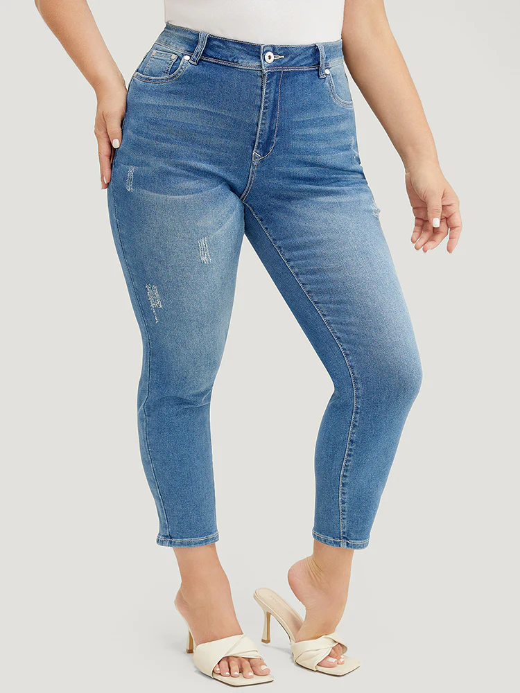 Moderately Stretchy High Rise Dark Wash Cropped Jeans - Image 6