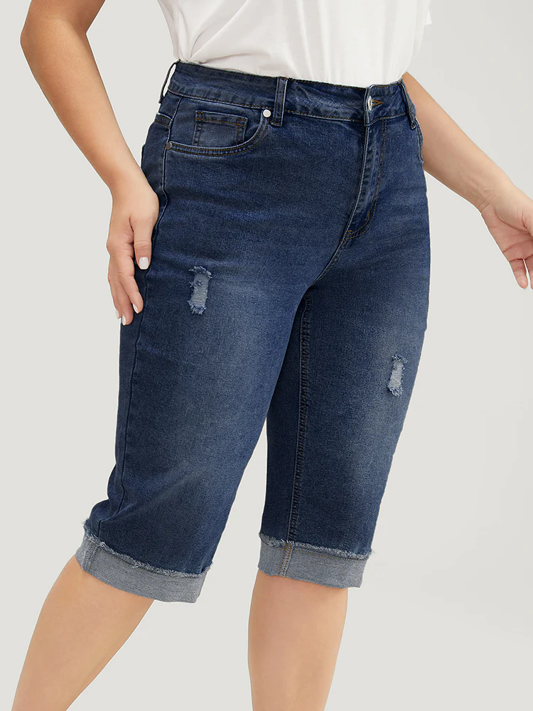 Moderately Stretchy Roll Hem Ripped Knee Denim Shorts - Image 6