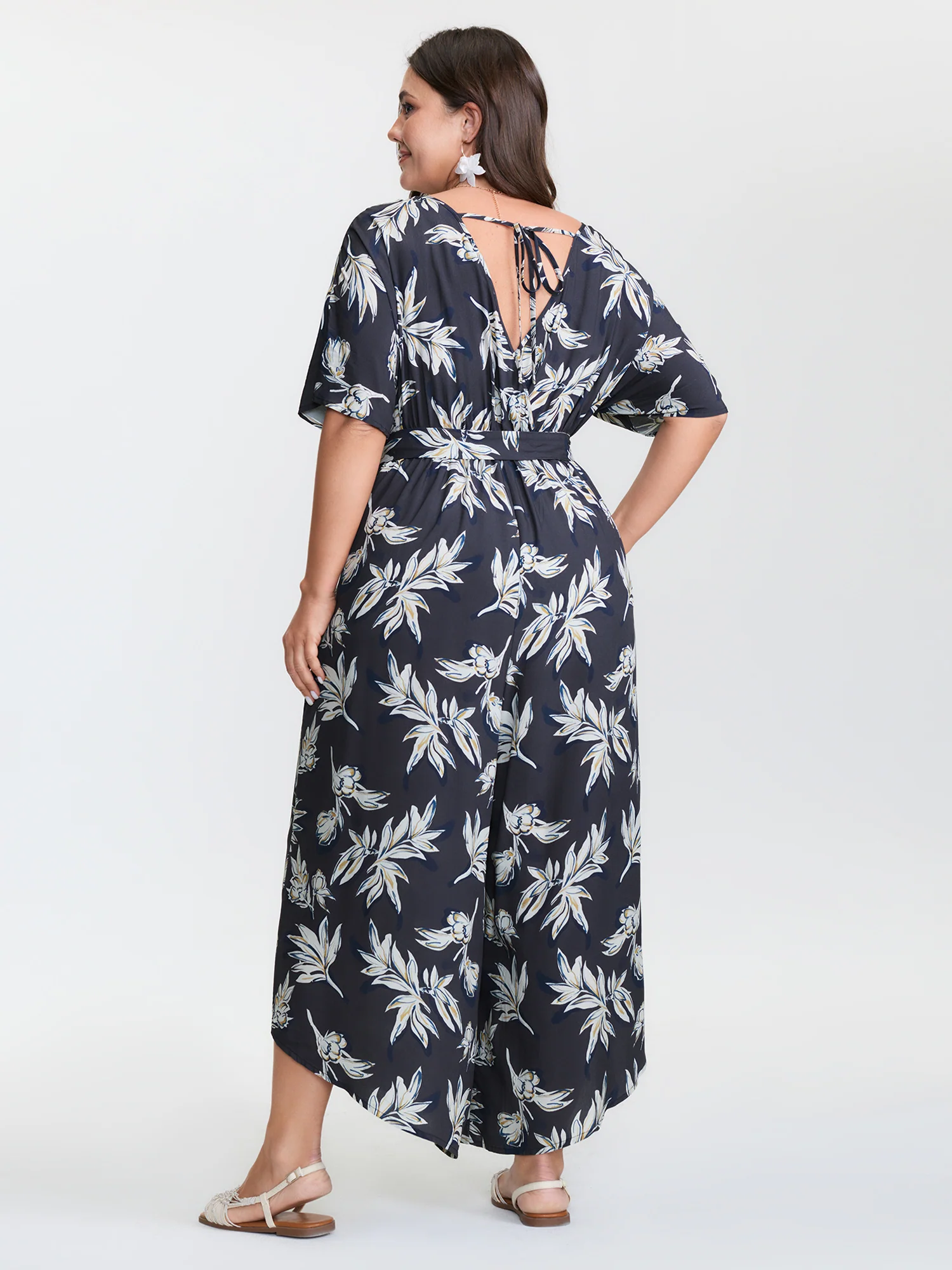 Monochrome Floral Belted Surplice Jumpsuit - Image 4