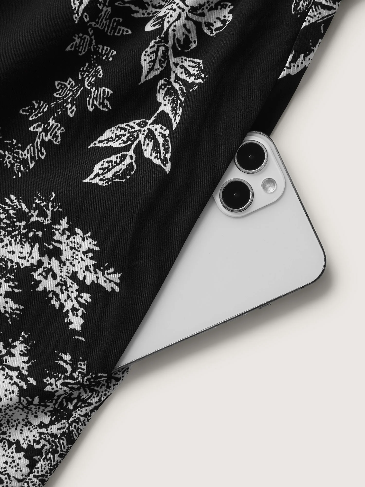 Monochrome Floral Buttons Pockets Jumpsuit - Image 6