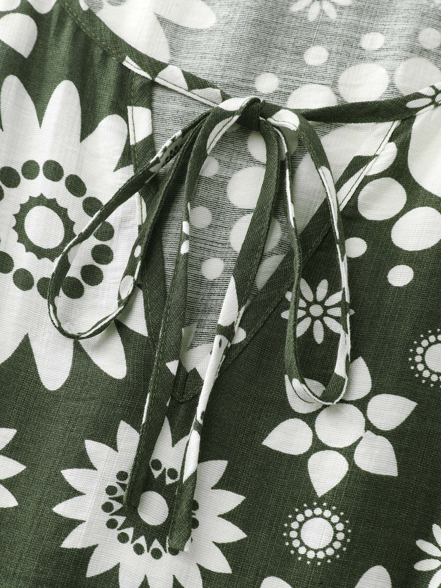 Monochrome Floral Print Shirred Midi Dress - Image 6