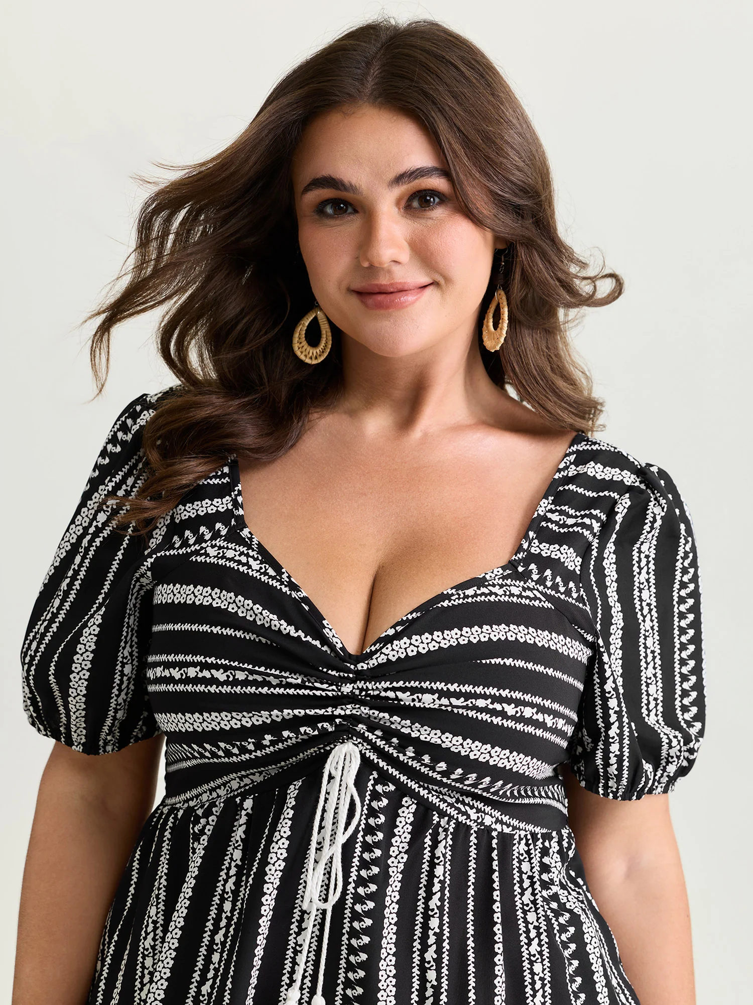 Monochrome Floral Stripe Babydoll Blouse - Image 2