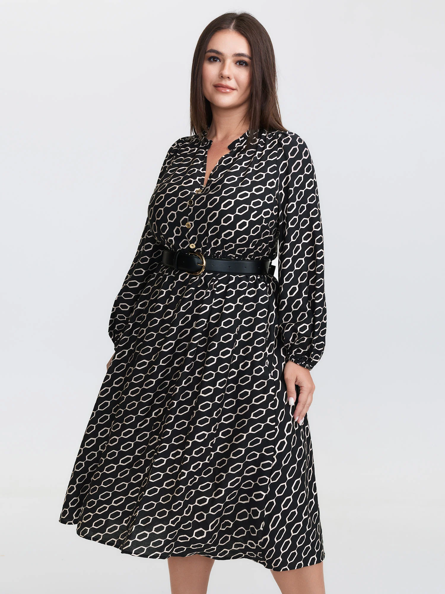 Monochrome Geometric Print Belted Midi Dress - Image 2