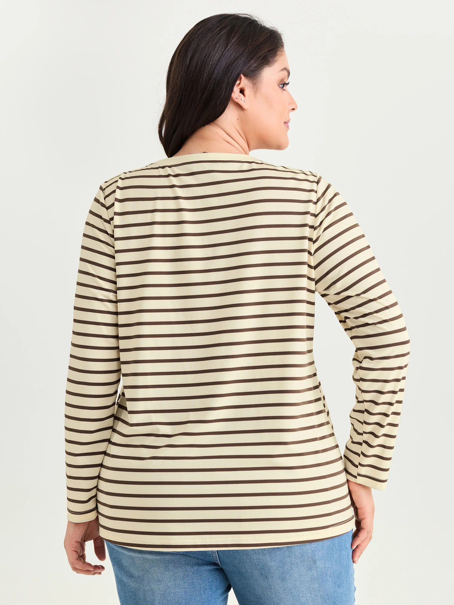 Monochrome Stripe Round Neck T-Shirt - Image 4