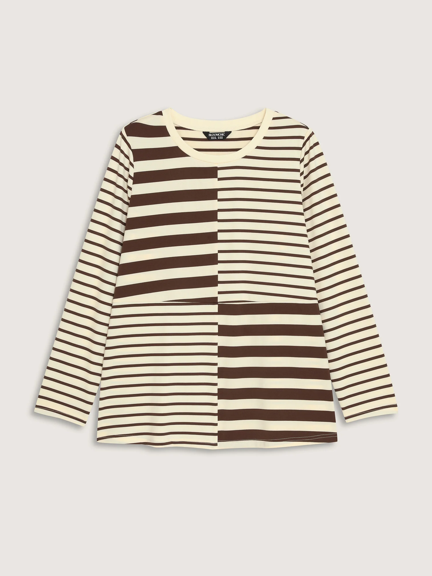 Monochrome Stripe Round Neck T-Shirt - Image 5