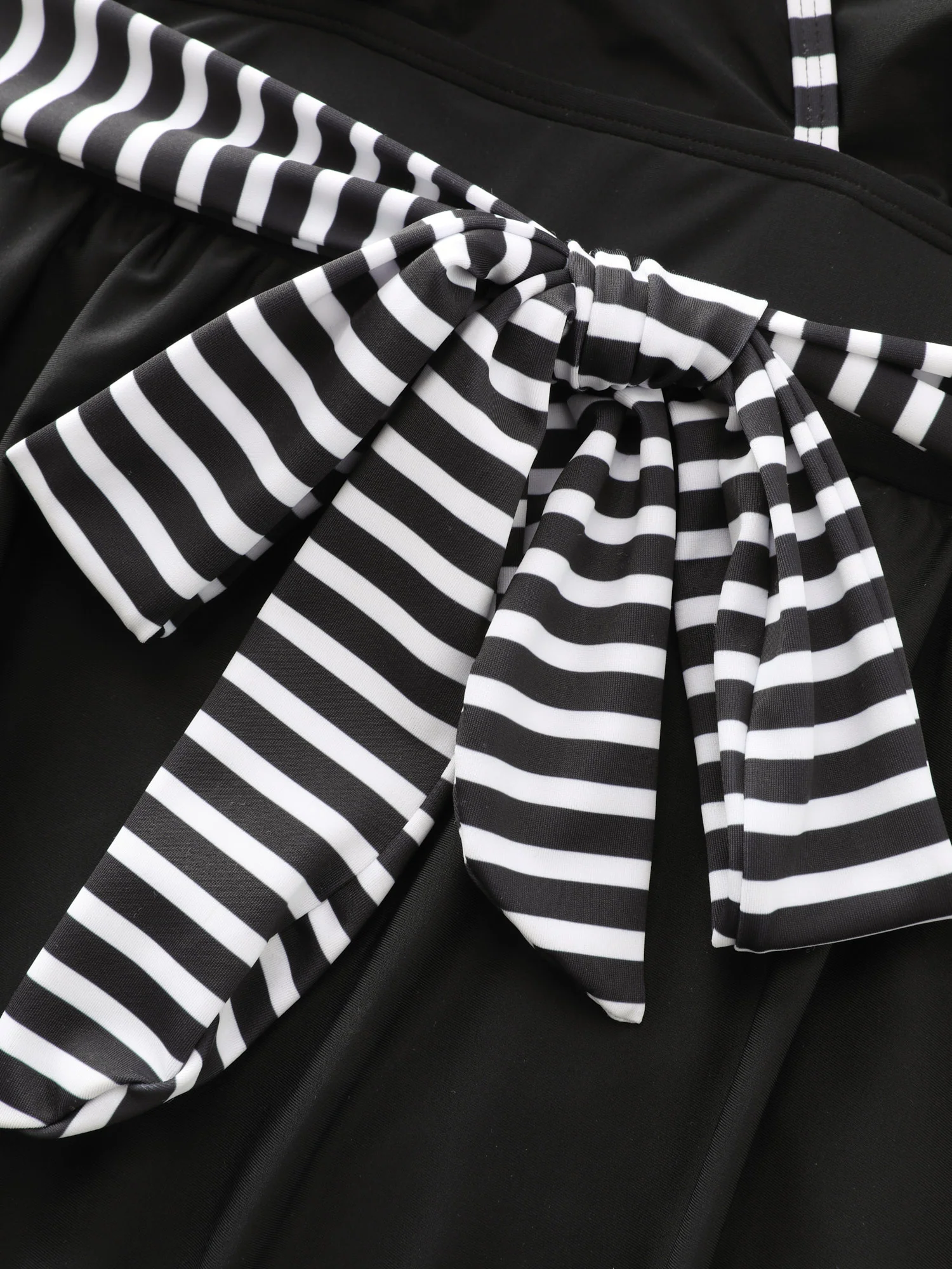 Monochrome Striped Belted One-Piece Swimsuit - Image 7