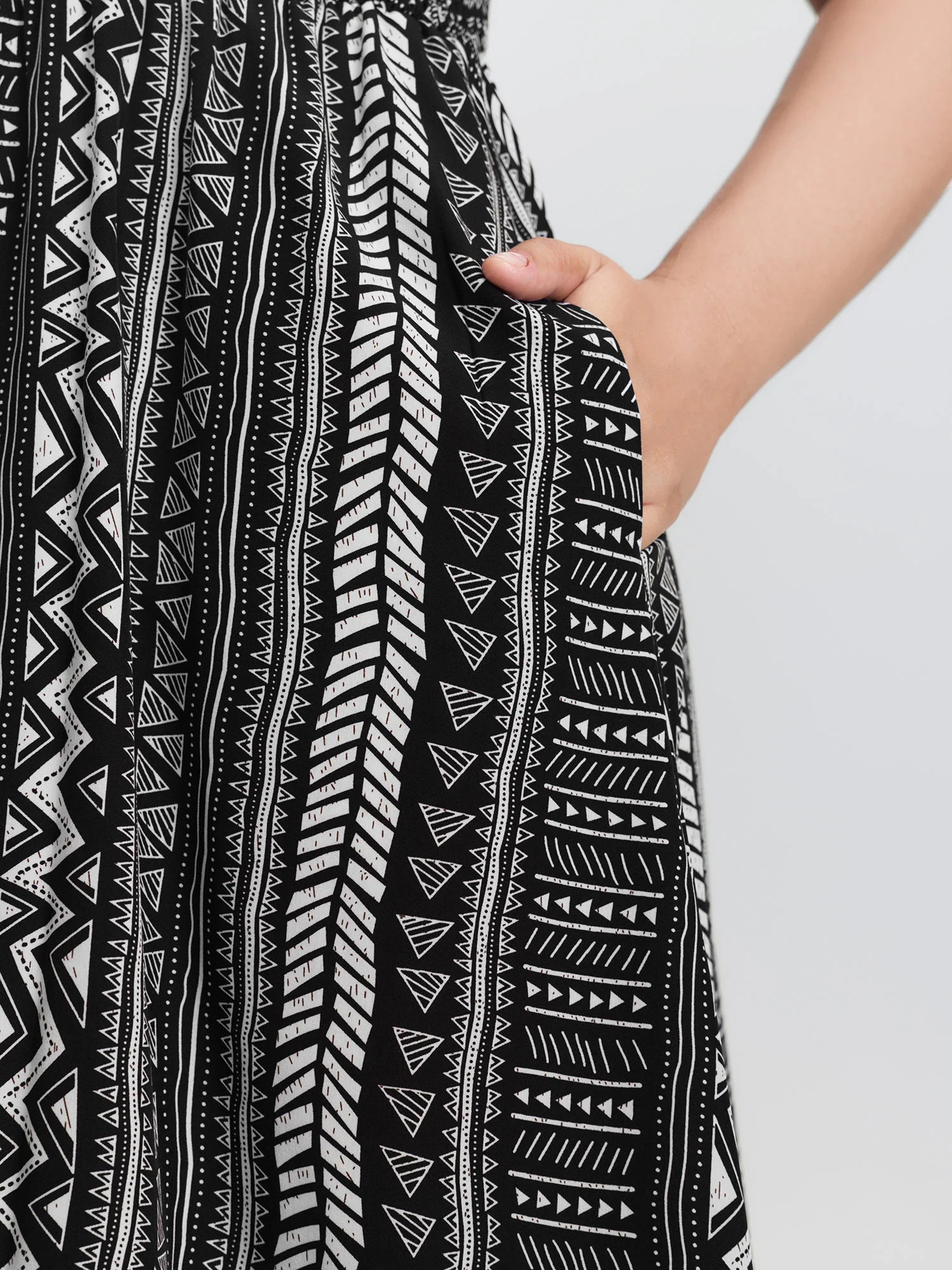 Monochrome Striped Shirred Wide-Straps Midi Dress - Image 4