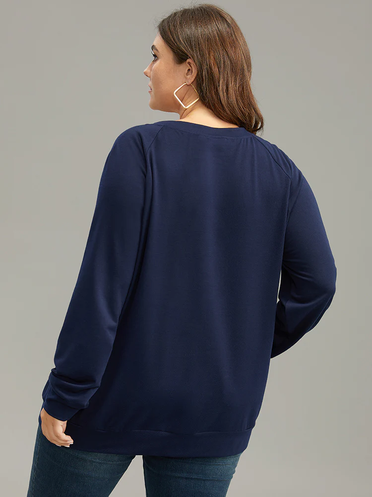 Moon Print V Neck Raglan Sleeve Sweatshirt - Image 2