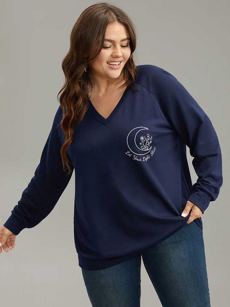 Moon Print V Neck Raglan Sleeve Sweatshirt - Image 3