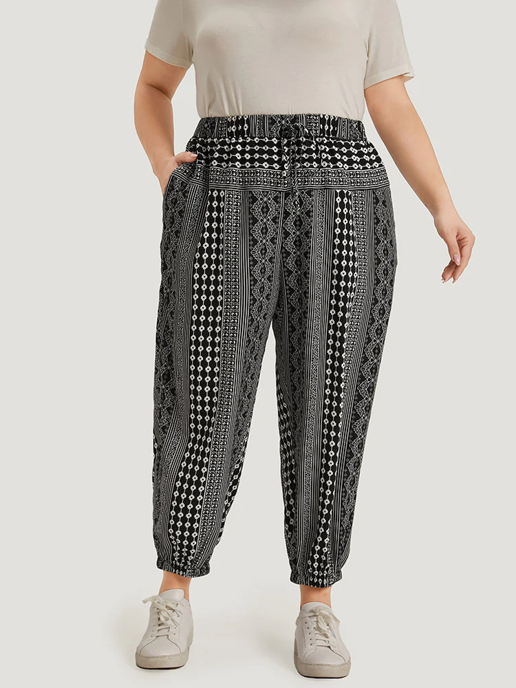 Moroccan Print Pocket Elastic Waist Ties Pants - Image 3