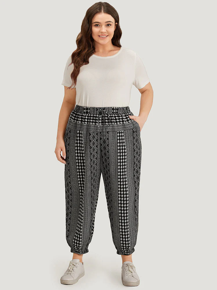 Moroccan Print Pocket Elastic Waist Ties Pants - Image 4
