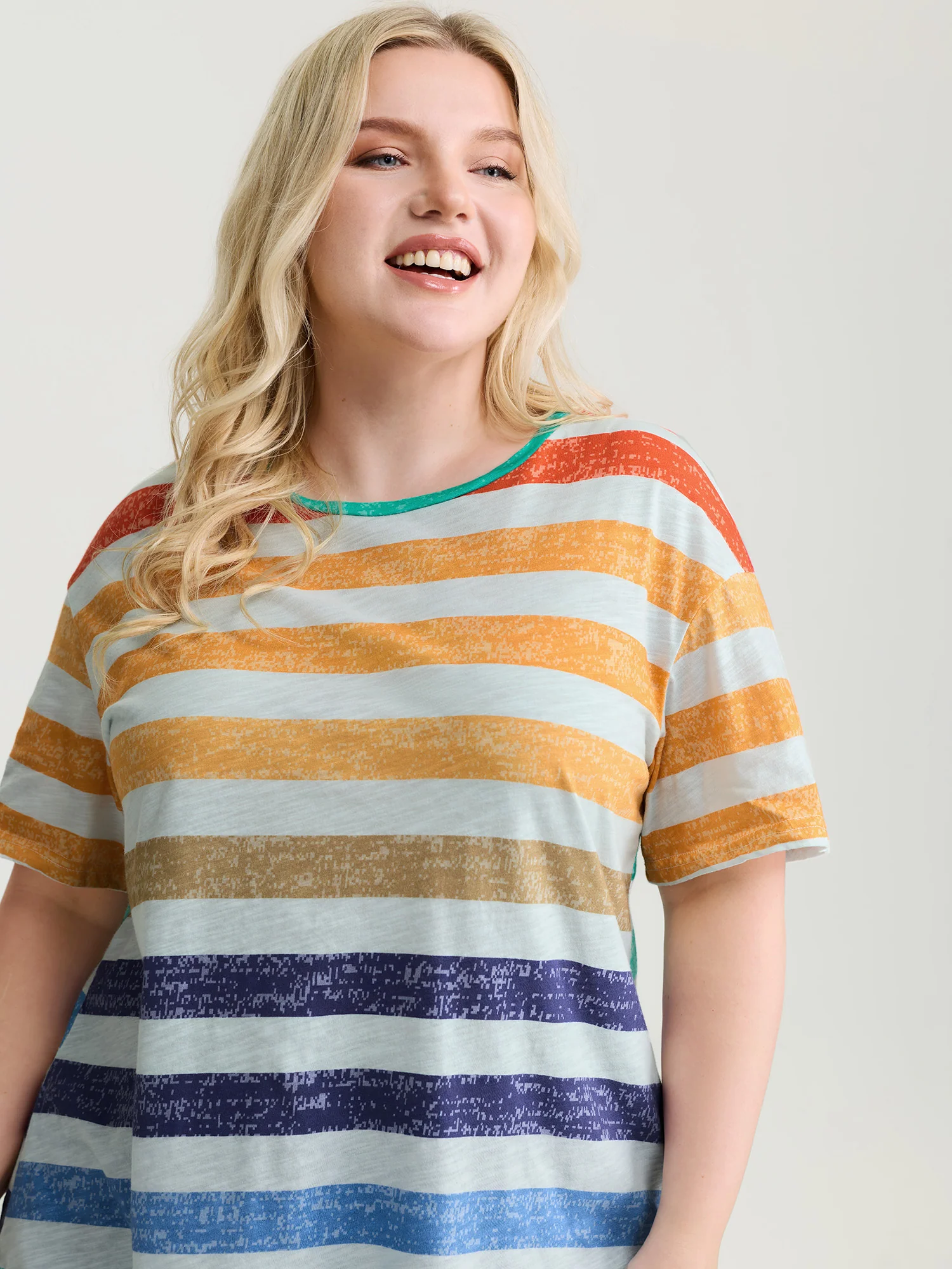 Multi-Color Stripe Print Round Neck T-Shirt - Image 2
