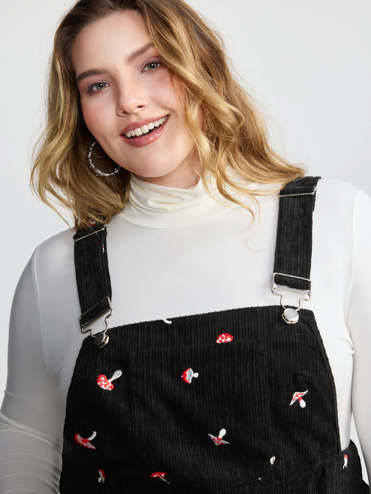 Mushroom Embroidered Textured Overall Jumpsuit - Image 2