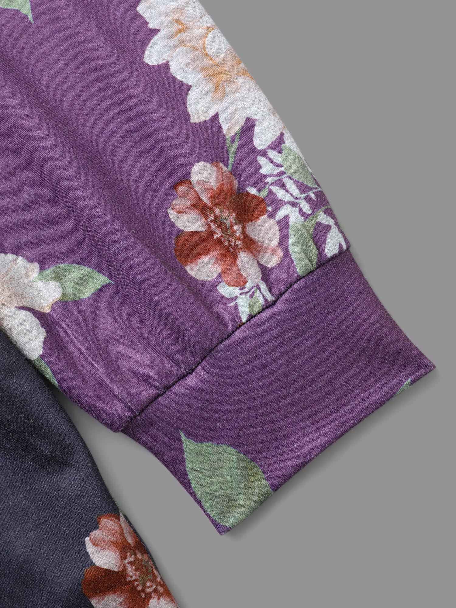 Natural Flowers Contrast Round Neck Sweatshirt - Image 7