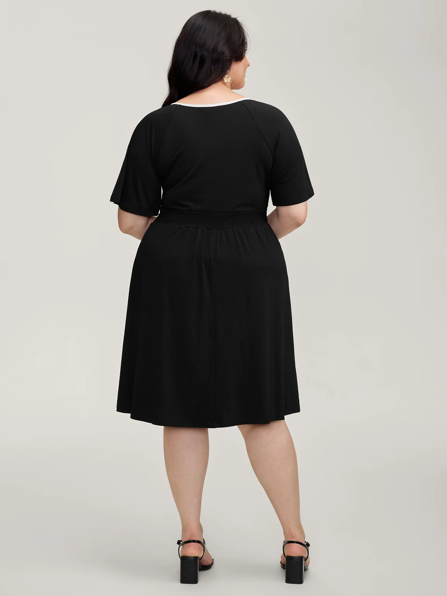Neck Bow-Tie Contrast Pockets Midi Dress - Image 4