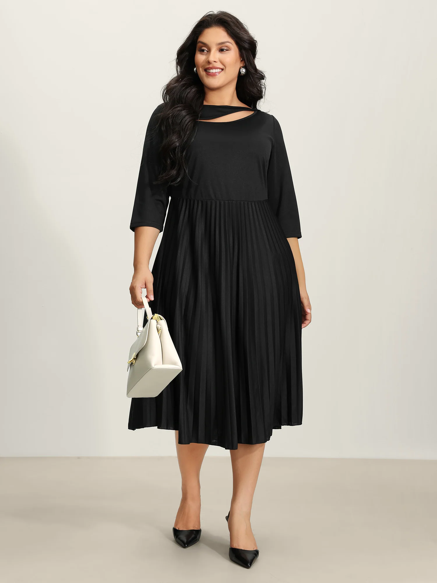Neck Cut-Out Pleated Stretchy Midi Dress - Image 3