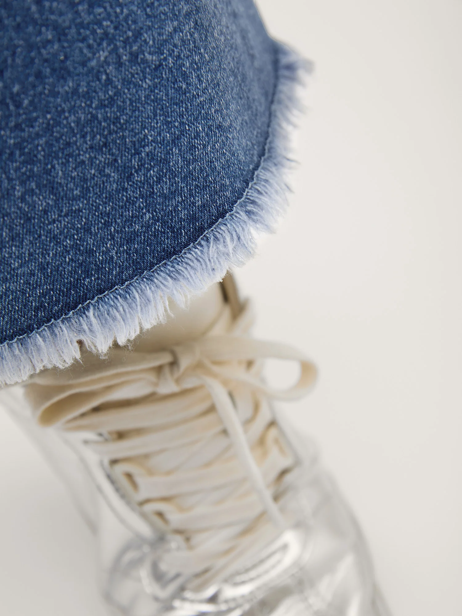 No-Gap Waist Sculpting Bootcut Jeans - Image 2