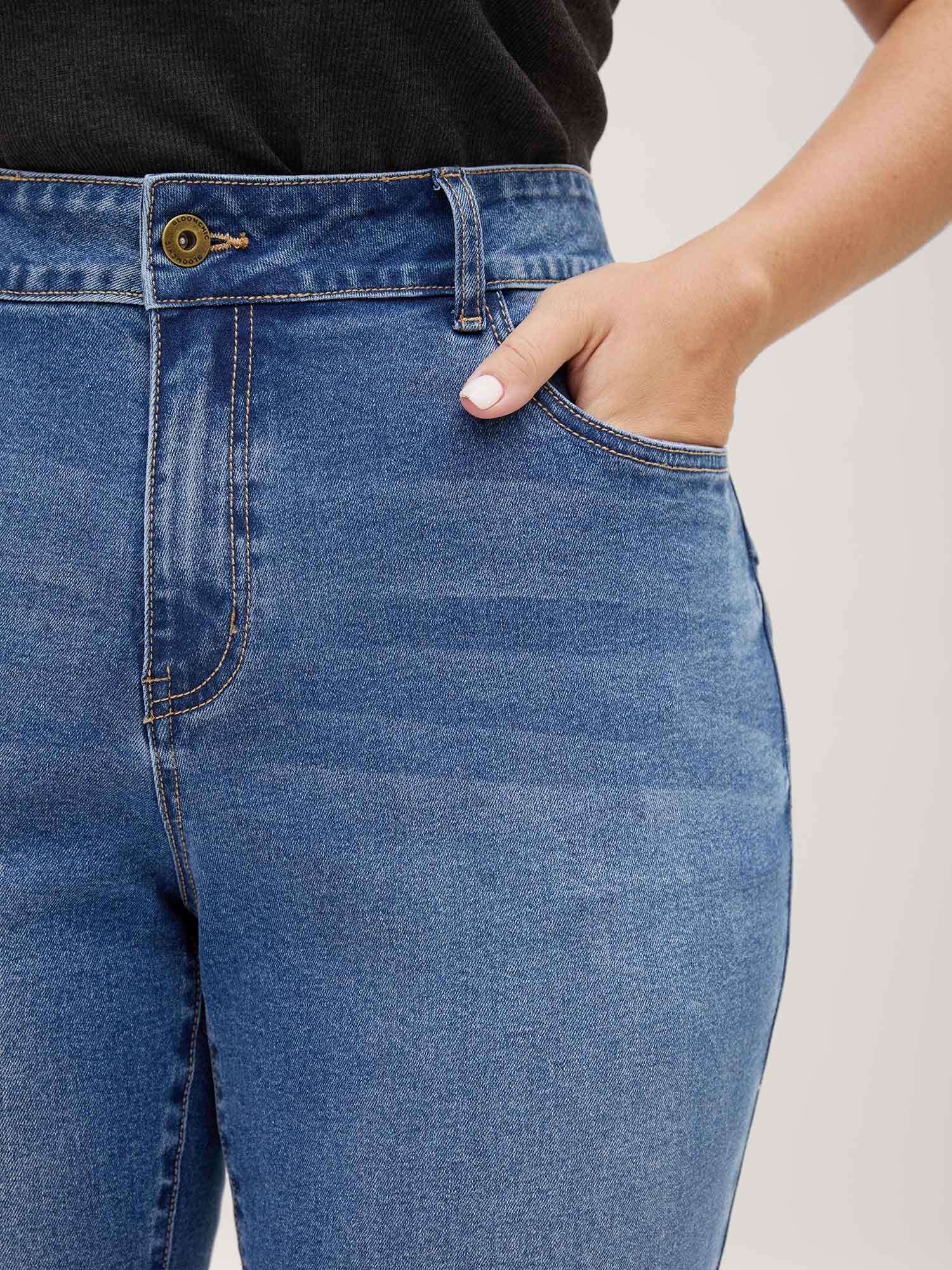 No-Gap Waist Sculpting Bootcut Jeans - Image 3